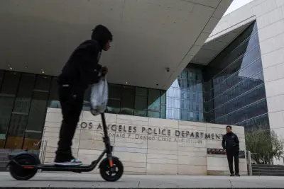 Suspects flee on electric scooter after shooting injures man in Lincoln Heights