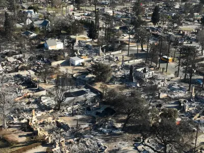 Smaller water districts were hit hardest by L.A. firestorms, UCLA report finds
