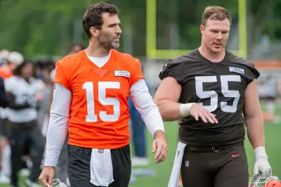 Renck & File: It is not Joe Flacco’s job to mentor Shedeur Sanders. And it should not matter